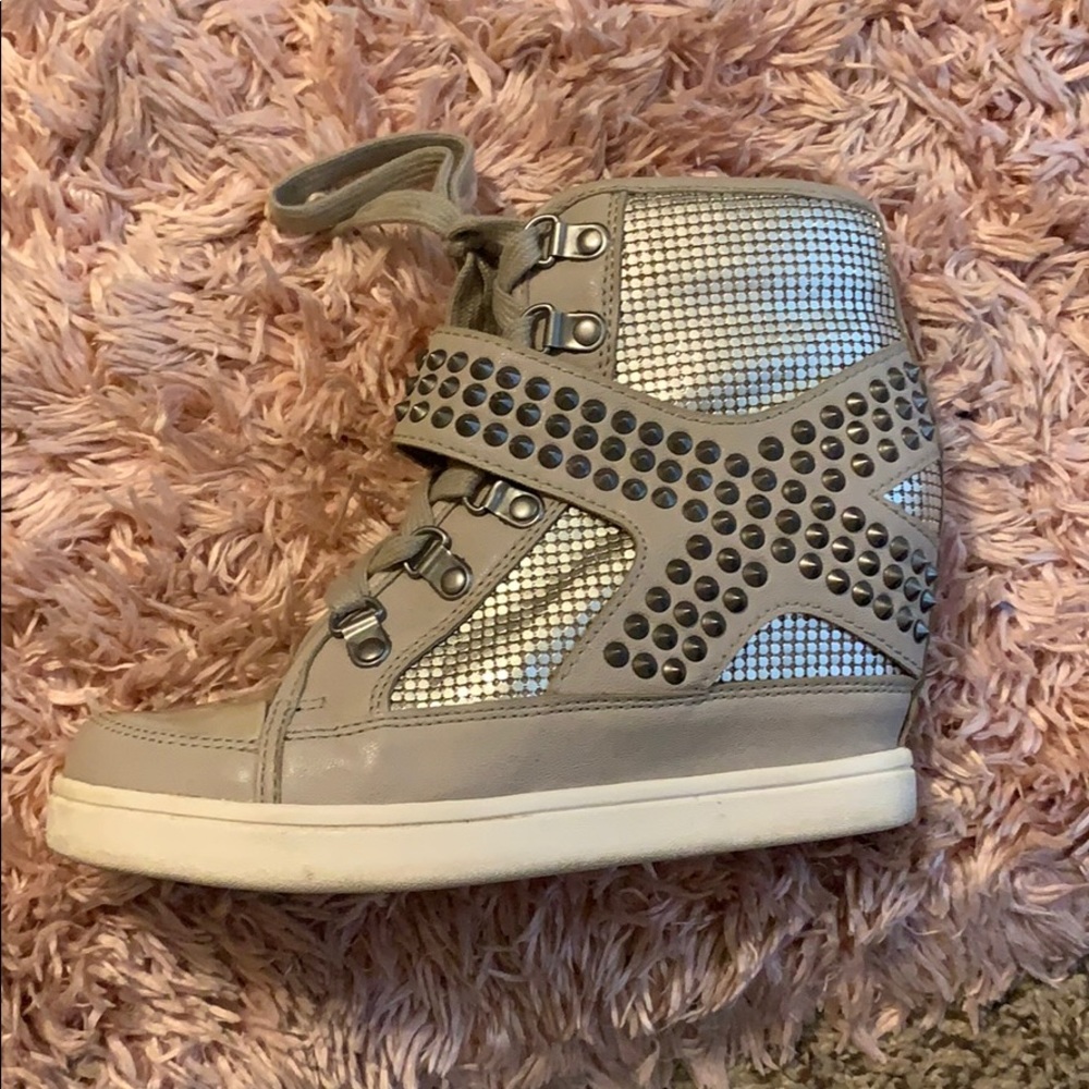 ALDO wedges